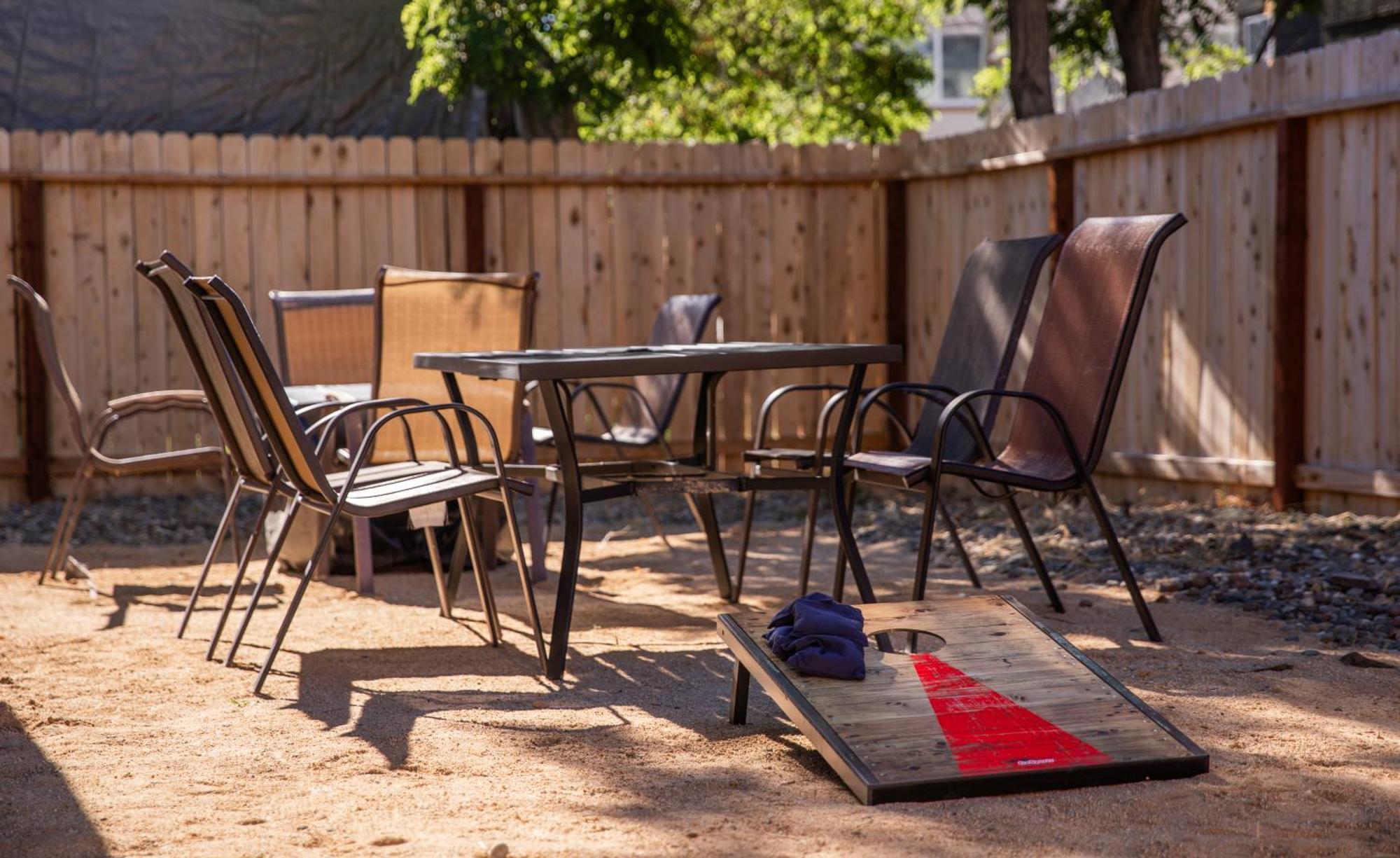 Reno'S Biggest Little House - Cozy Home Theatre Exterior foto